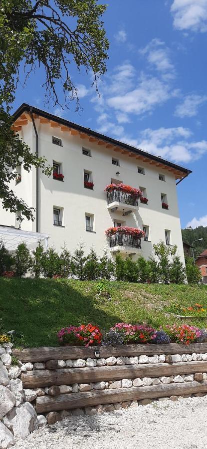 B&B Sognoincadore Domegge di Cadore Bagian luar foto